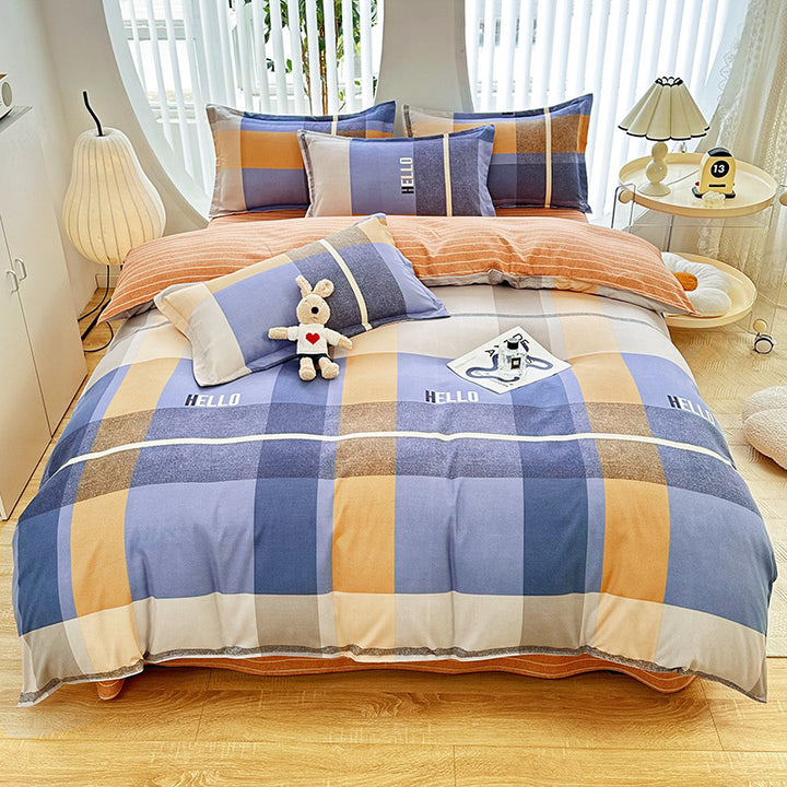 Cute Bear Themed Comforter Set