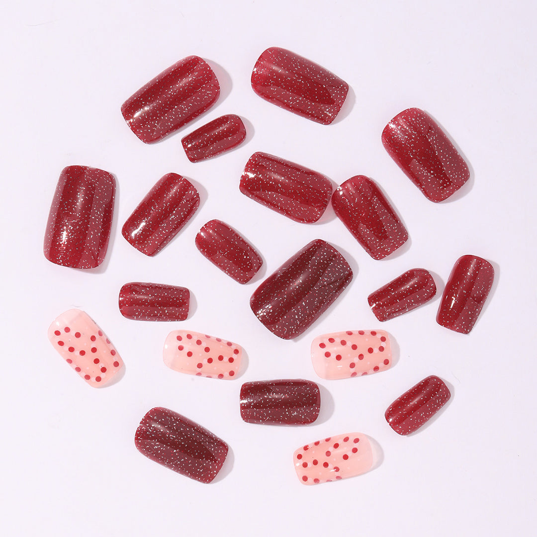 Glamorous Nail Design Set Stornfield