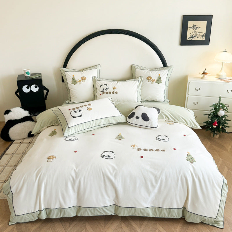 Children's bedding set made of breathable cotton percale with embroidered sea fish motifs