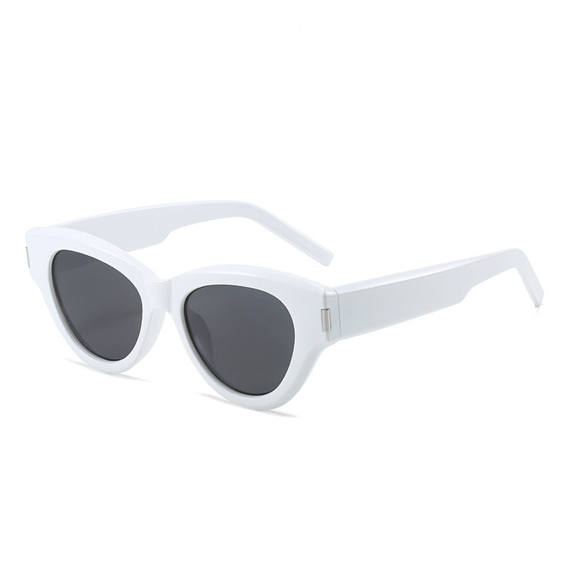 Women's Cat-Eye Sunglasses with High-Quality Plastic Frame Stornfield