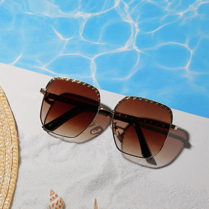 Women's fashionable oversized sunglasses in geometric design Stornfield
