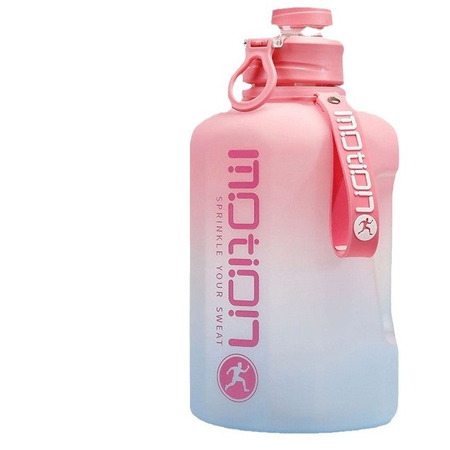 Women’s beverage container with large volume Stornfield