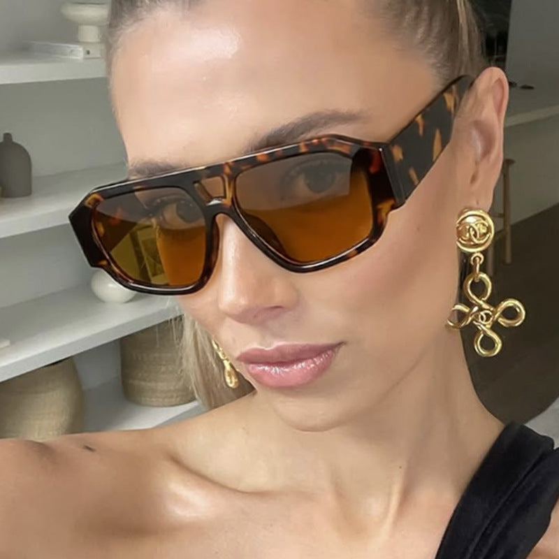 Ladies' sunglasses with striking octagon design and UV protection Stornfield