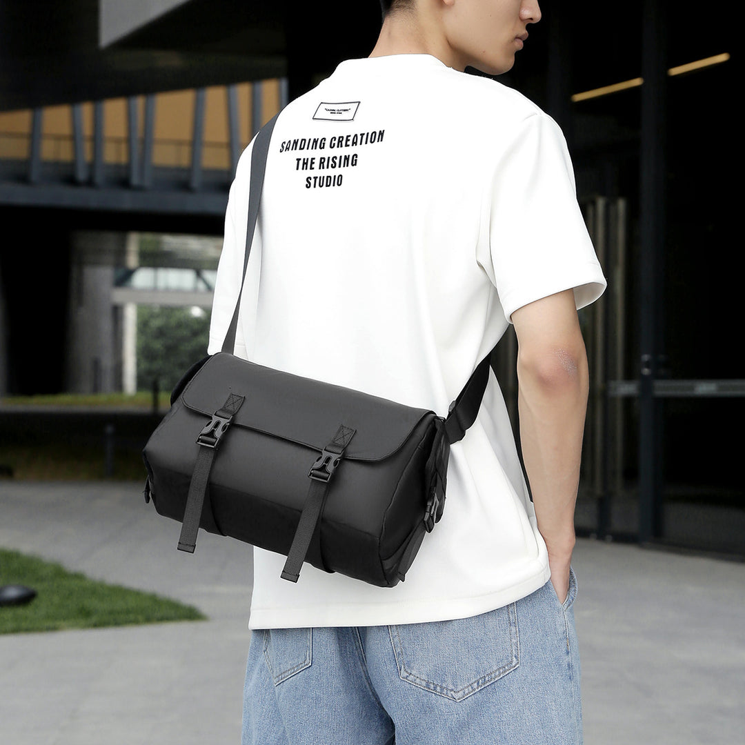 Modular Messenger Bag with Water-Repellent Material and Adjustable Shoulder Strap Stornfield