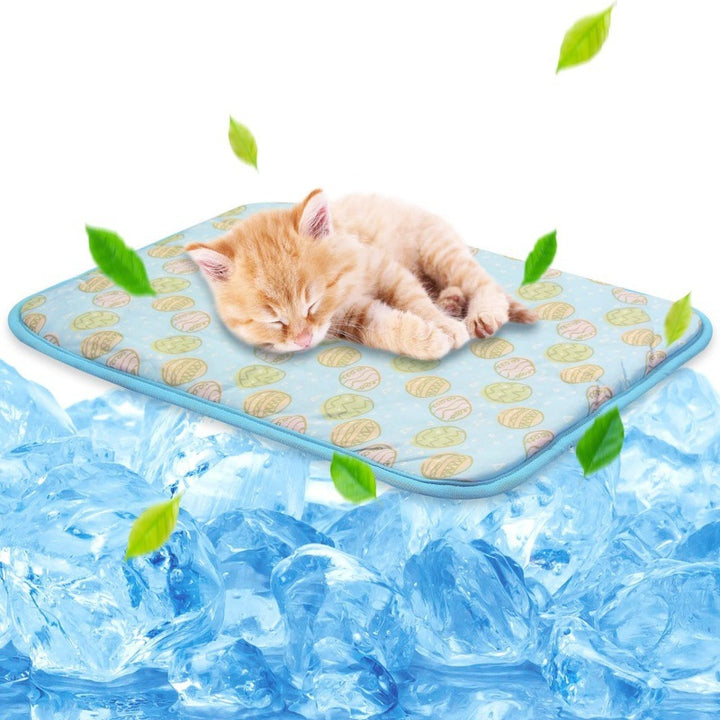 Unisex nan self-cooling pet cooling mat with pressure-activated gel core and non-slip bottom Stornfield