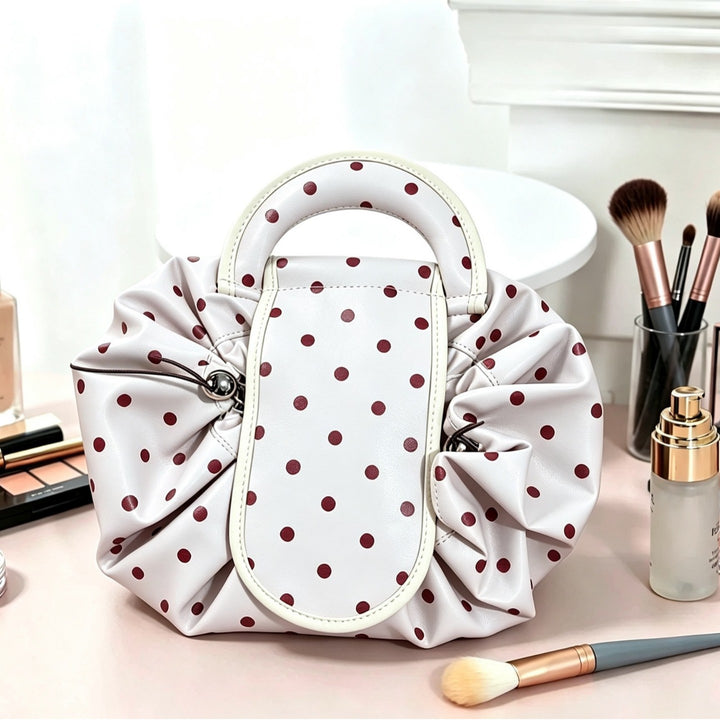 Fashionable Dotted Handbag Stornfield