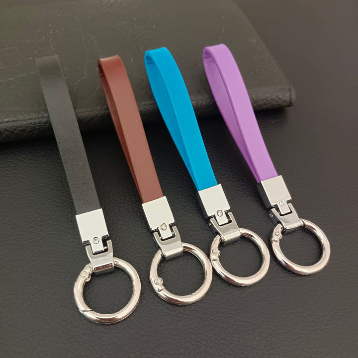 Elegant Leather Keychain Holder Stornfield