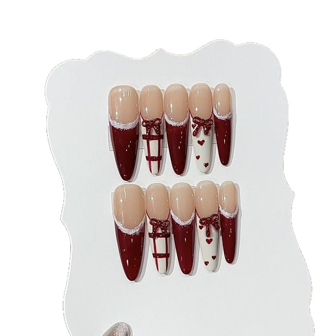 Elegant Holiday-Themed Press-On Nails