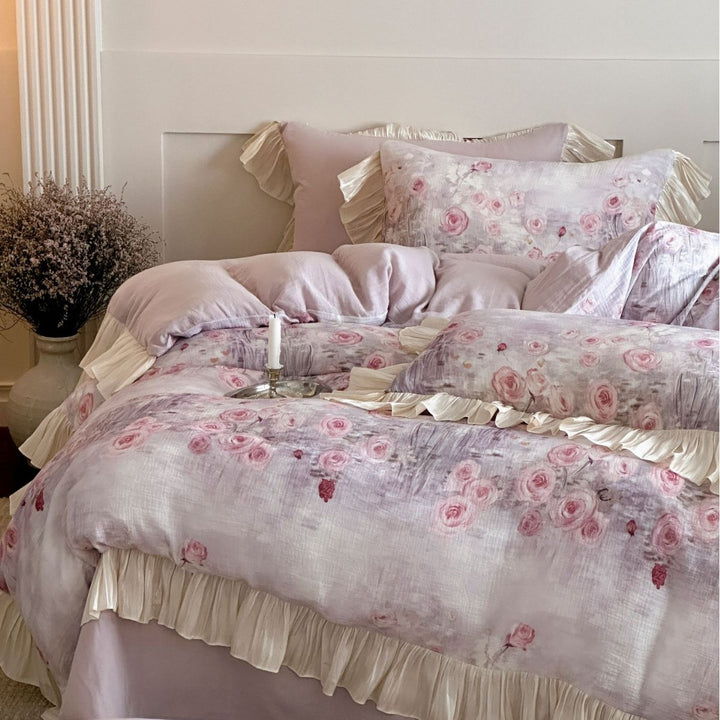 Romantic bedding set with floral watercolor look, ruffles and satin trim