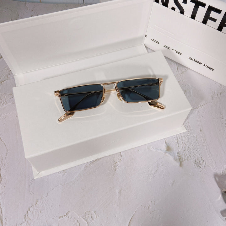 Fashionable sunglasses with rectangular metal frame Stornfield