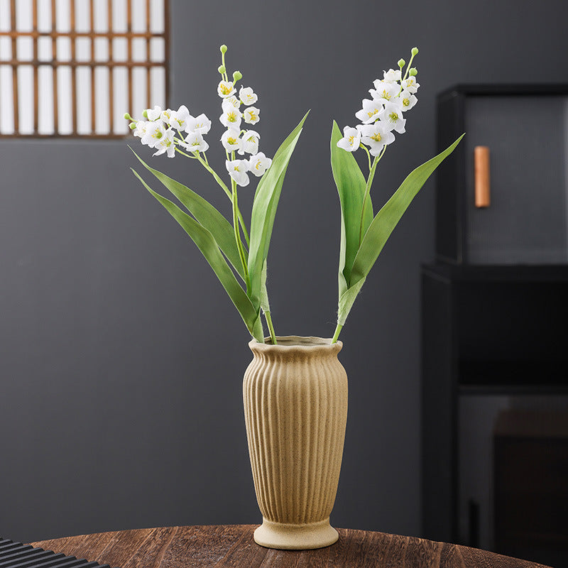 Elegant Ceramic Vase for Home Decor