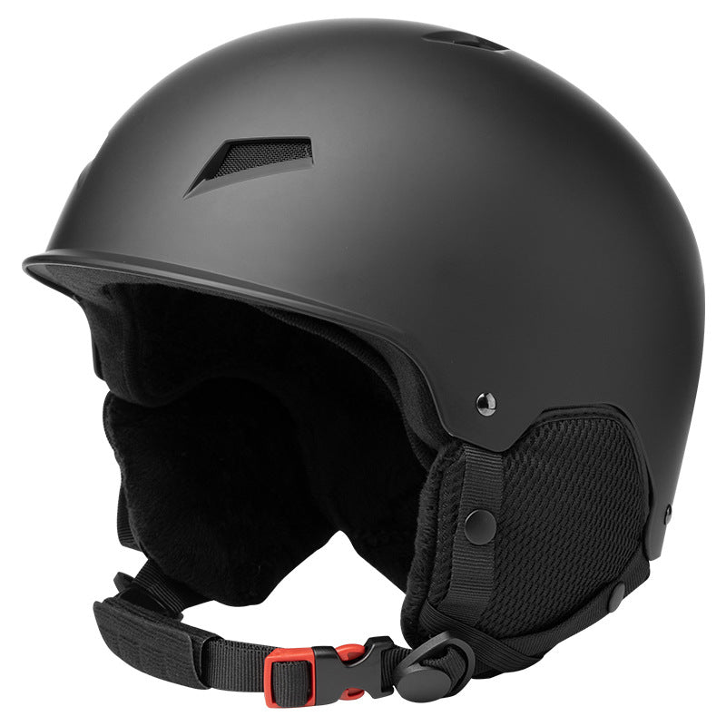 Ski helmet with comfortable thermal insulation and secure wearing system Stornfield