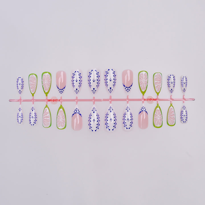 Premium Decorative Press-On Nails Stornfield