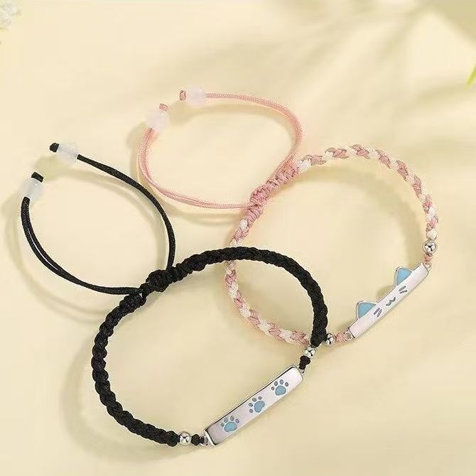Cute Cat-Themed Charm Bracelet Stornfield