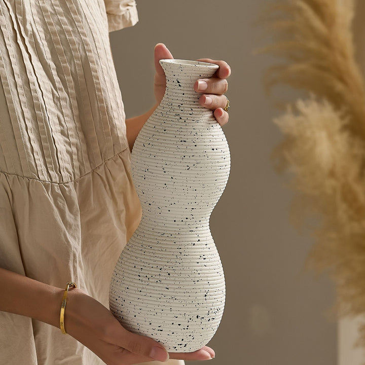 Elegant and Artistic Ceramic Vase Stornfield