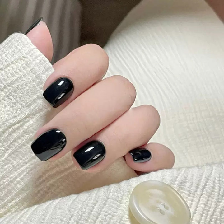 Artificial Nail Set with Glossy Surface Stornfield