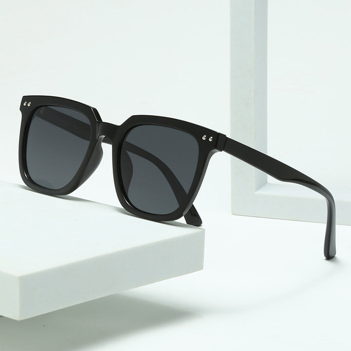 Ladies fashionable sunglasses Stornfield