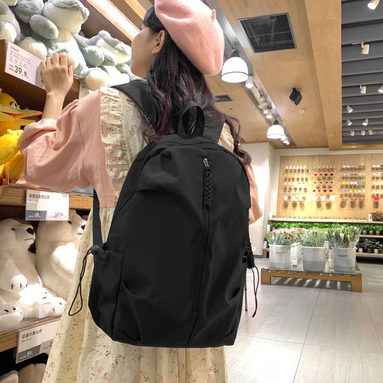 Leisure backpack with innovative storage Stornfield