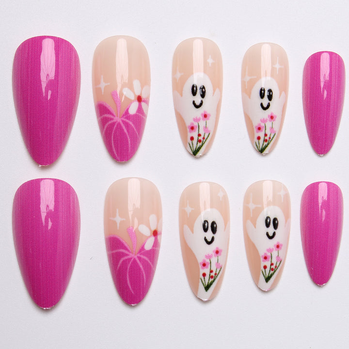 Artificial nail set with charming ghost and flower motifs Stornfield