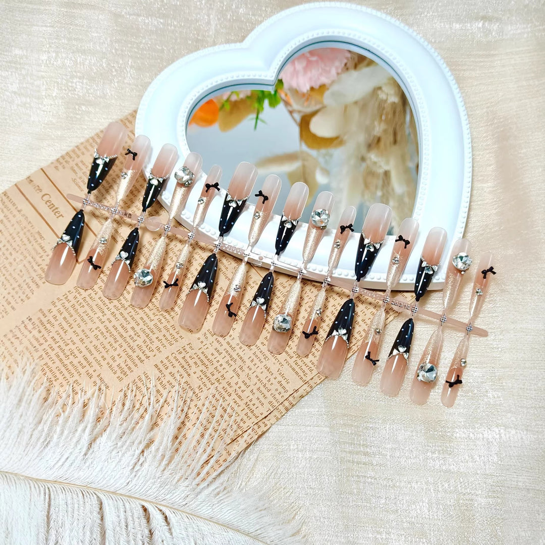 Glamorous Fingernails Stornfield