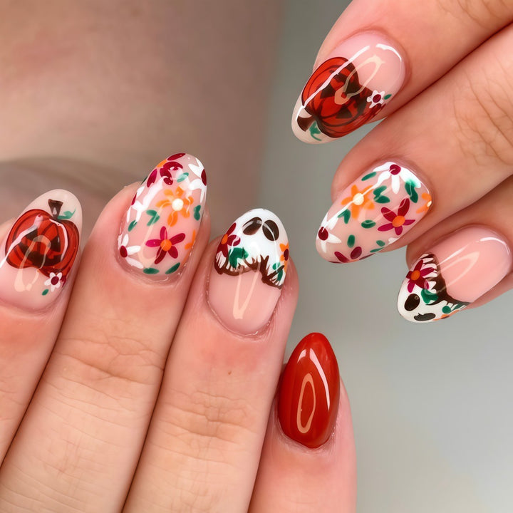 Artificial nails with autumn motifs Stornfield