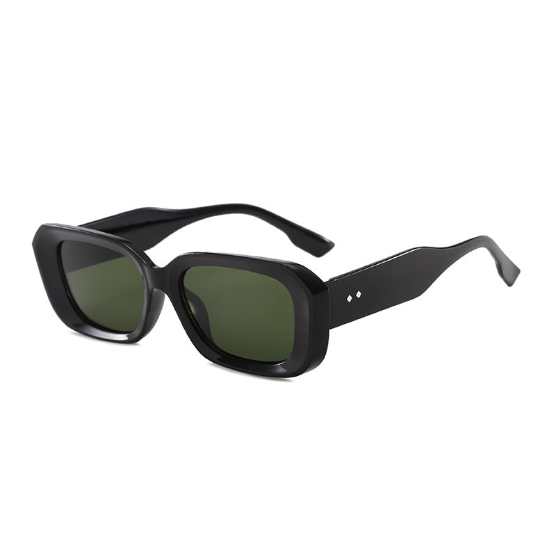 Women's Fashion Oversized Sunglasses with High-Quality Plastic Frame Stornfield