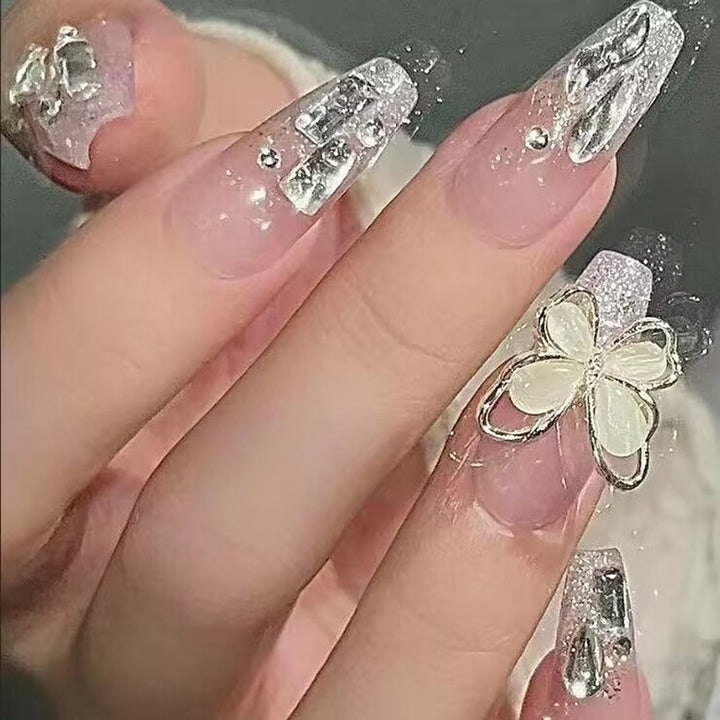 Artificial Nails Set with Elegant Butterfly Decoration Stornfield