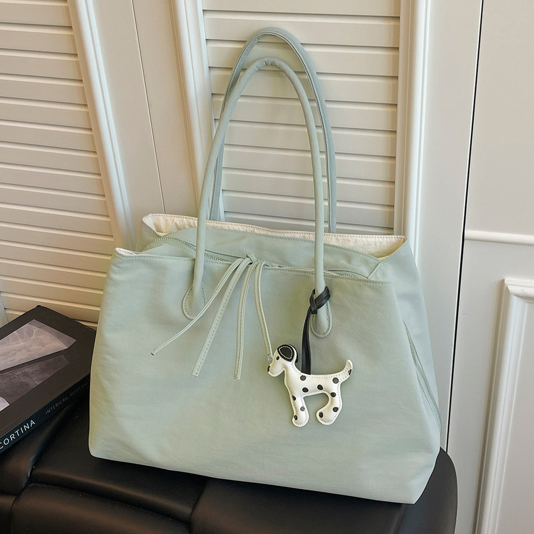 Elegant Handbag with Practical Interior Stornfield