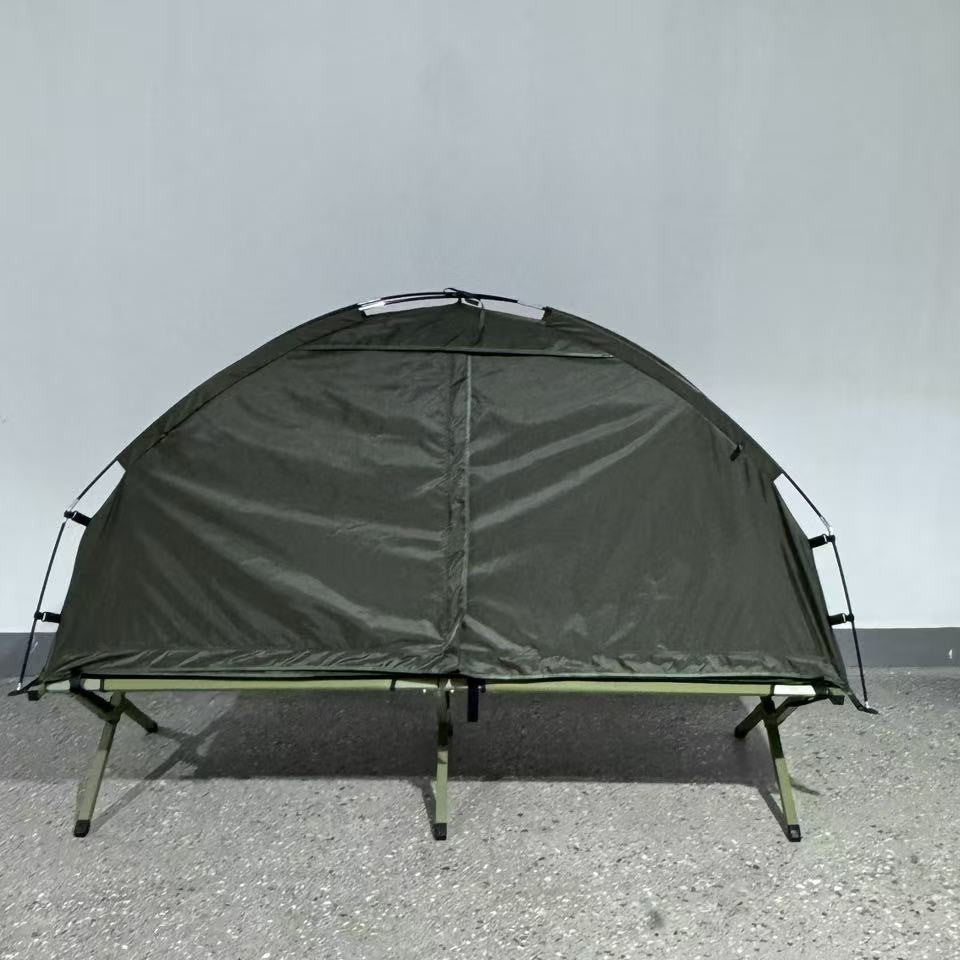 High-visibility camping tent Stornfield