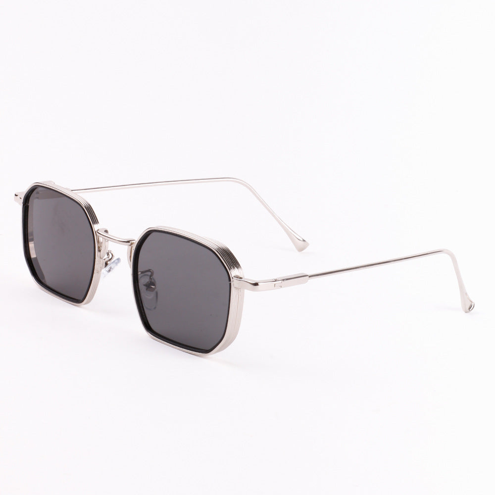 Women's fashionable sunglasses with stylish, square frame and UV protection Stornfield