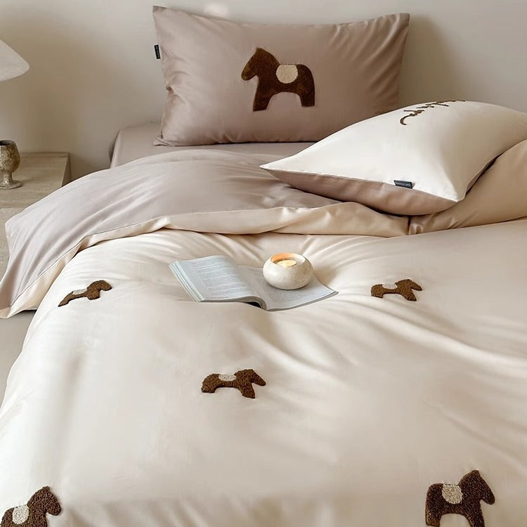 Embroidered Horse Appliqué Sateen Duvet Cover Set with Silky Microfiber Pillow Shams