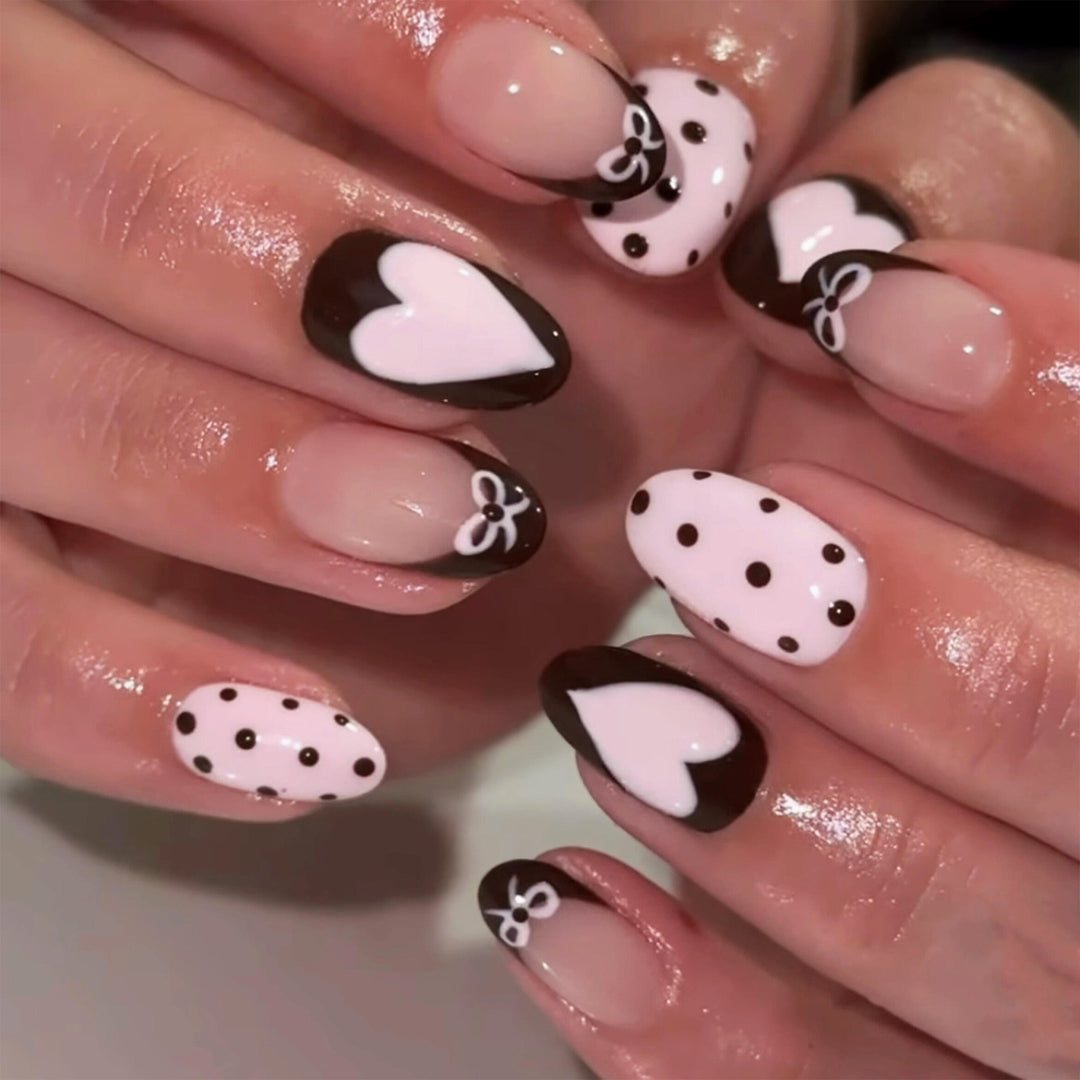 Artistic accent nails Stornfield
