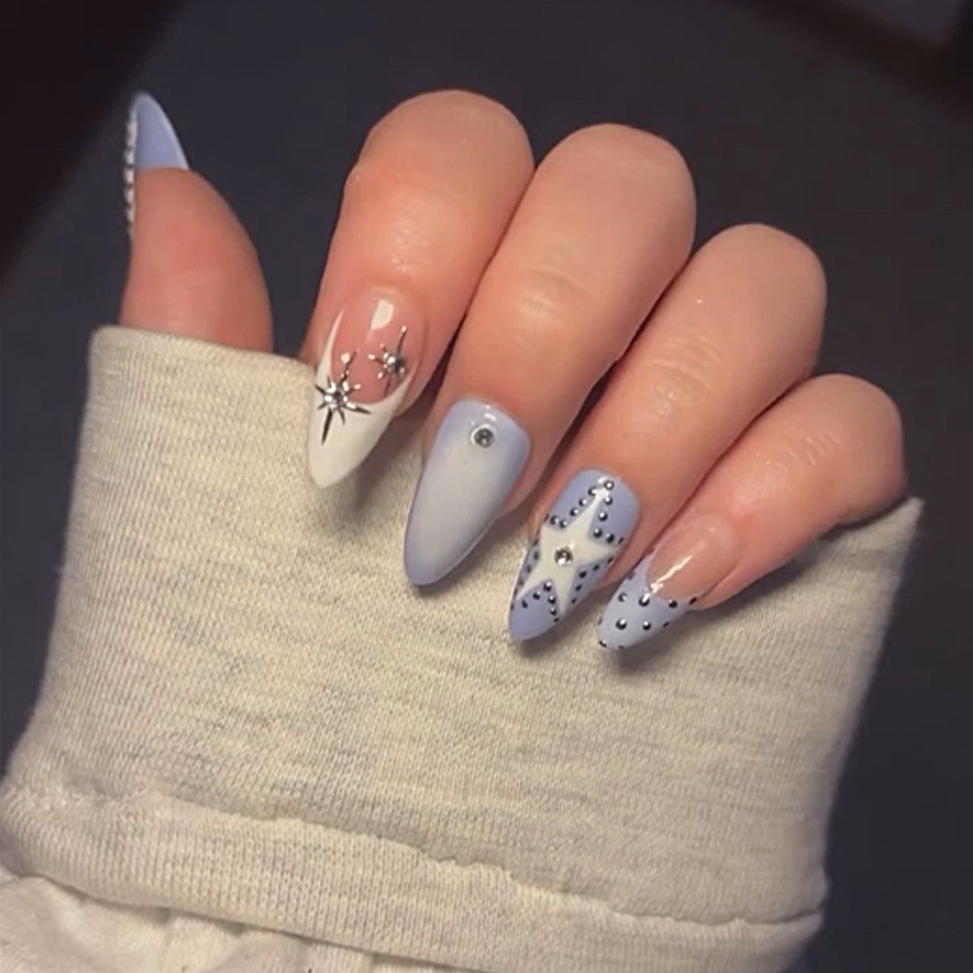 Elegant Press-On Nail Art Kit Stornfield