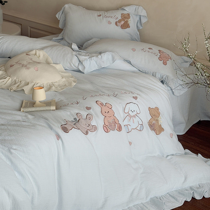 Ruffled Embroidered Cotton Duvet Cover Set with Appliqué Animals and Decorative Heart Cushion