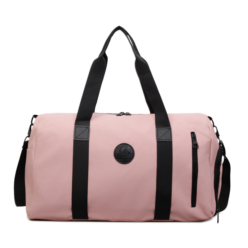 Sporty travel bag with reinforced zipper and side pocket Stornfield