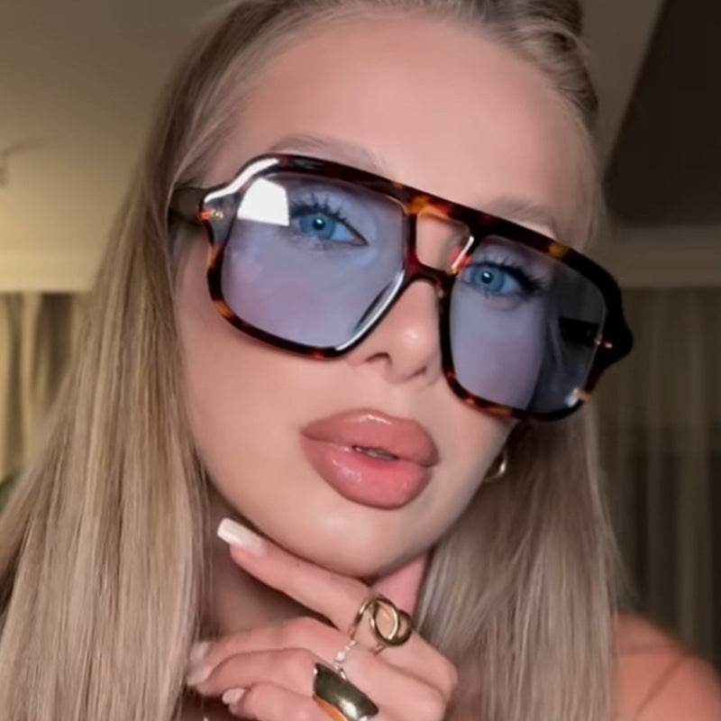 Ladies stylish oversized sunglasses in simple design Stornfield