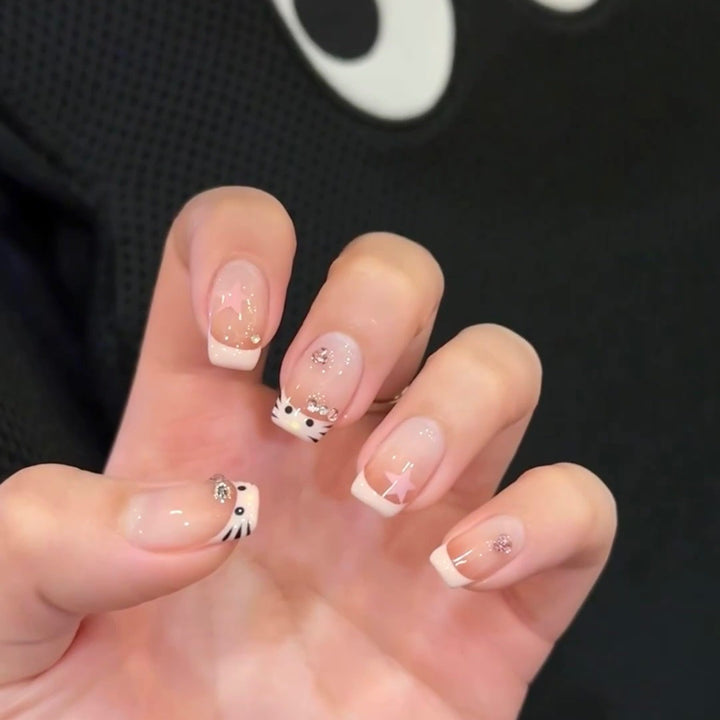 Artificial nails with Creative Animal Designs Stornfield
