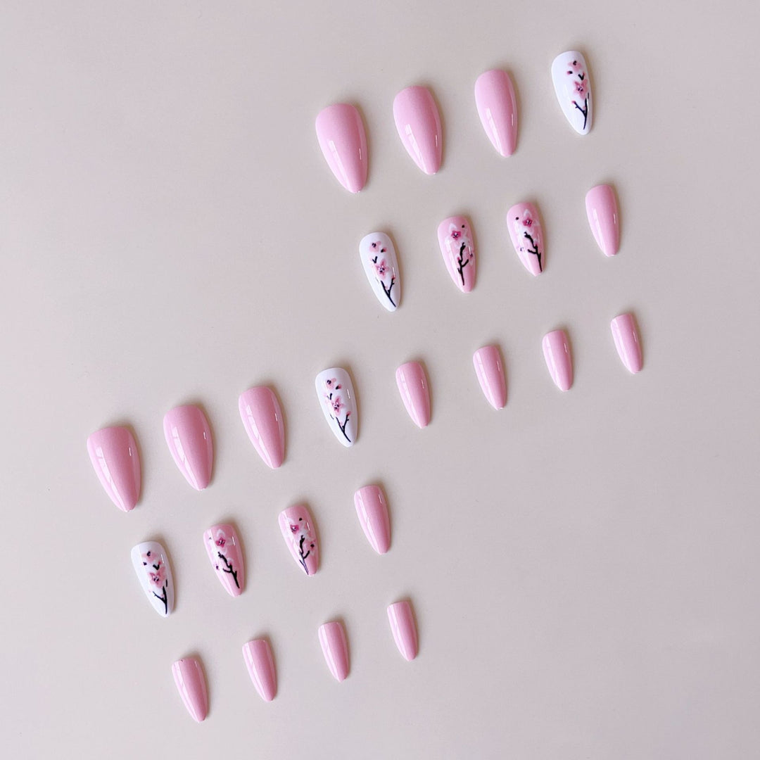 Nail art set with floral 3D decorations Stornfield