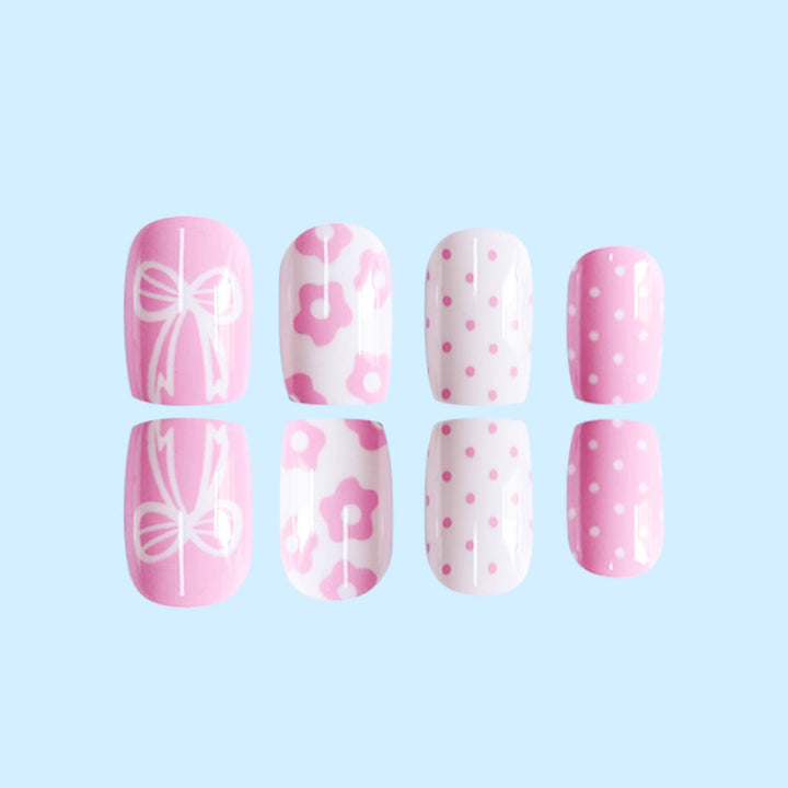 Artfully Designed Press-On Nail Set Stornfield