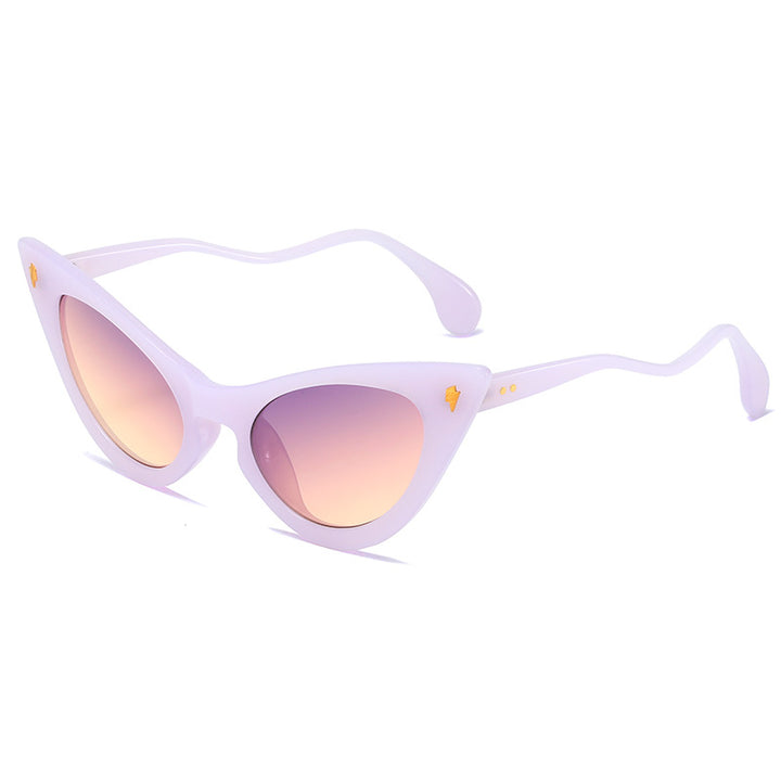 Women's Cat-Eye Sunglasses with Mirrored Lenses and Elegant Detail Stornfield