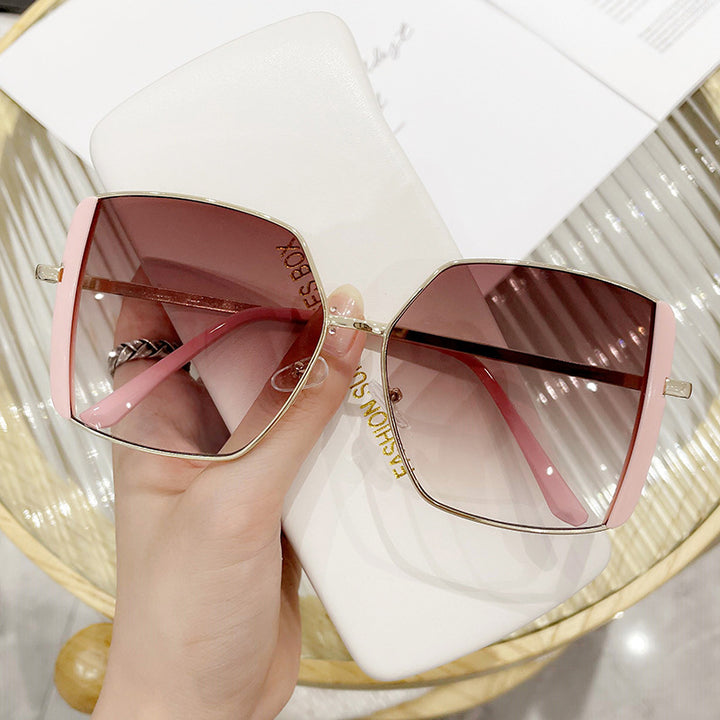Women's Geometric Sunglasses with Luxurious Metal Frame Stornfield