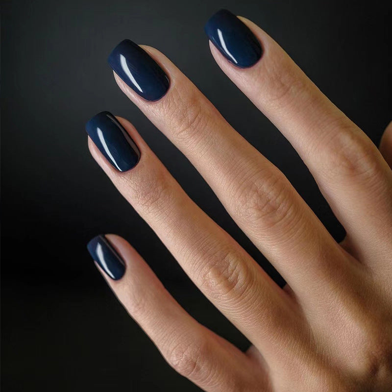 High-Quality Artificial Nails Stornfield