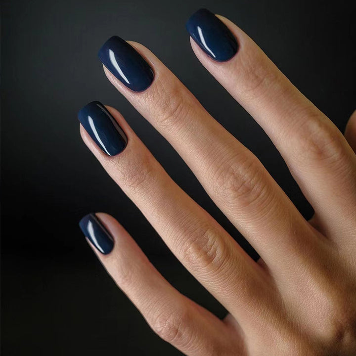 High-Quality Artificial Nails Stornfield