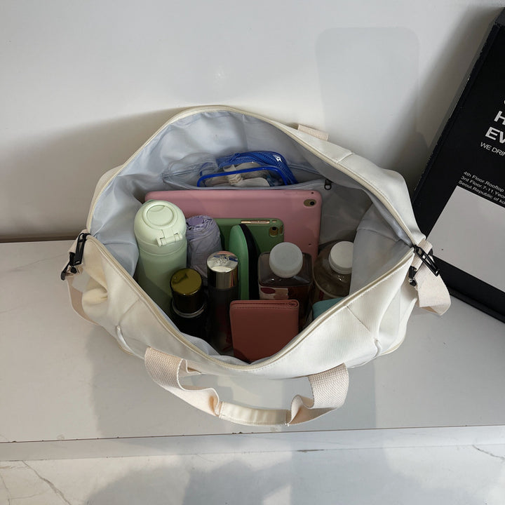 Stylish and Functional Duffle Bag Stornfield