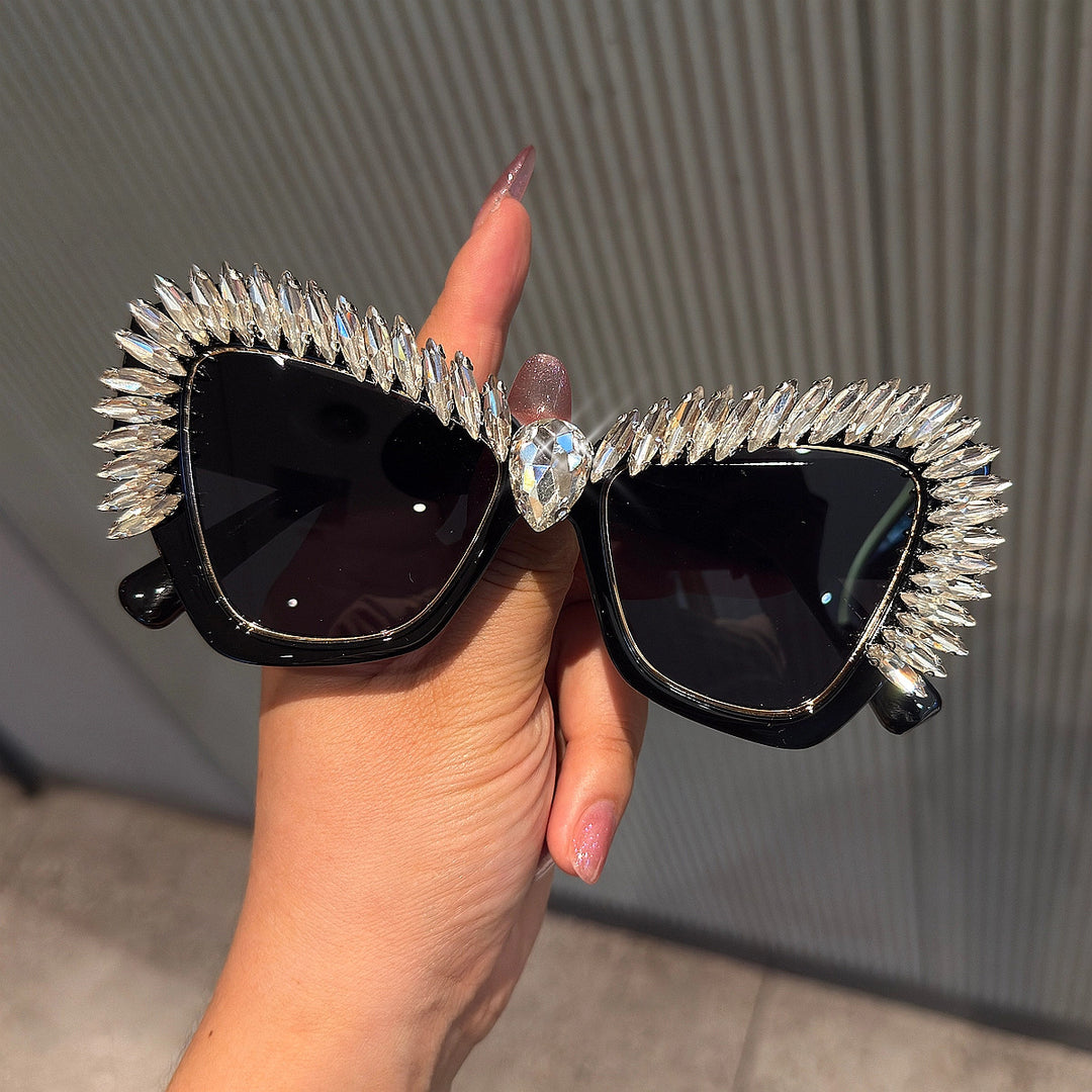 Women extravagant Cat-Eye sunglasses with sparkling crystal tips Stornfield