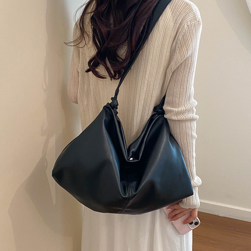 Soft Leather Slouchy Shoulder Bag