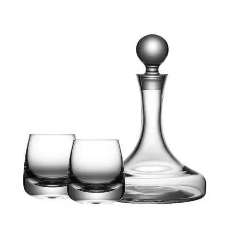 Elegantly Crafted Glass Decanter Set