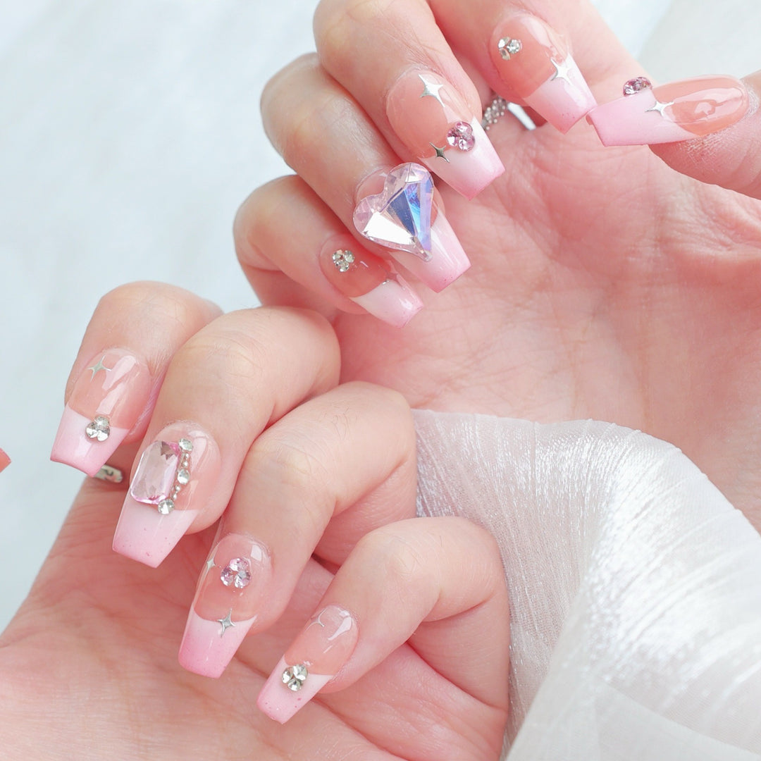 Glamorous Rhinestone-Embellished Press-On Nails  1791773242