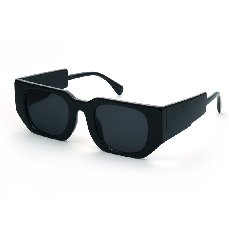 Women's fashion sunglasses with angular frame and UV protection Stornfield