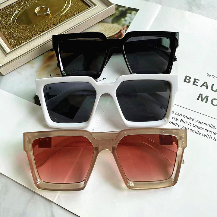 Trendy Oversized Sunglasses Stornfield